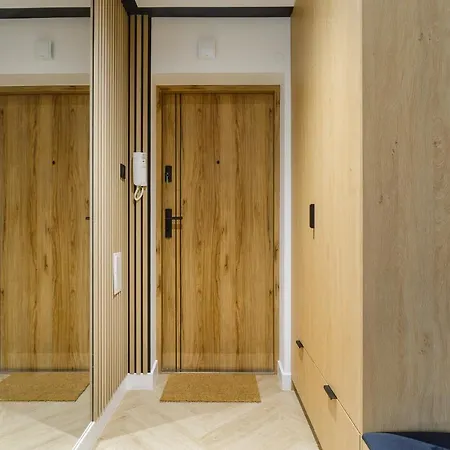 Lejlighed P&o Sobieskiego - Mokotow *